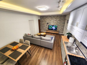 Agron's Suite
